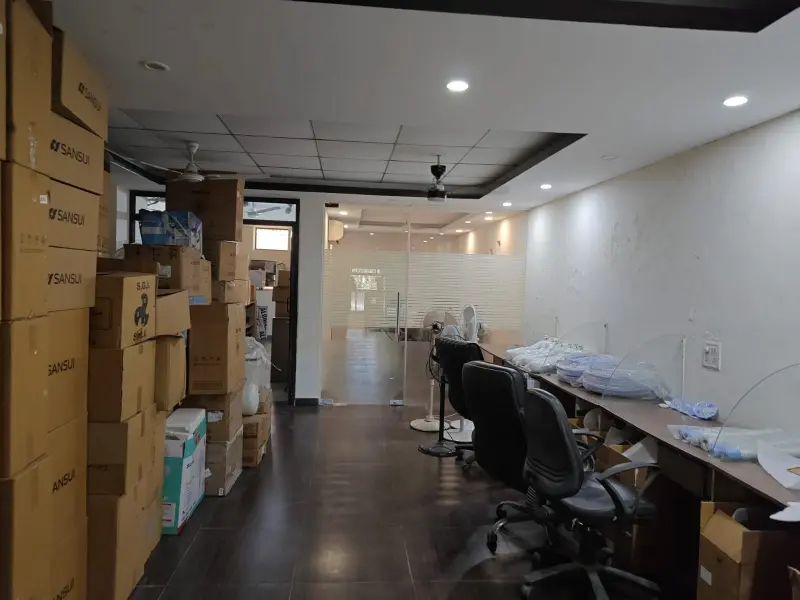 747006035_SEC 6.webp